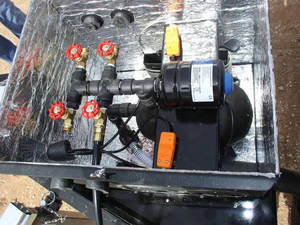 1000 gallon water trailer pump and engine