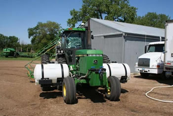 tractor mounted saddle tanks