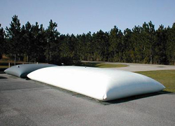 Flexible pillow tanks for water storage