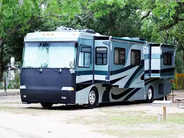 rv parking outside